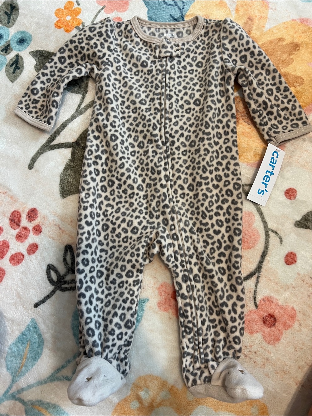 NWT Carter’s fleece footie pajamas